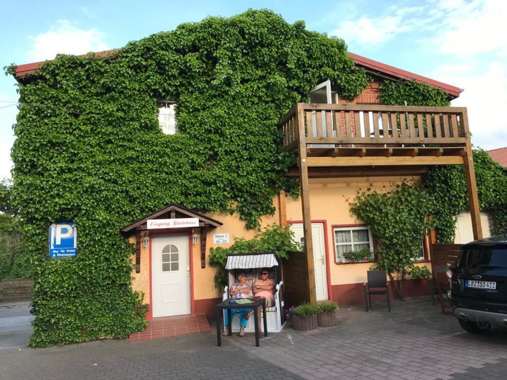 Hotel-Restaurant Christine Lübz Esterno foto